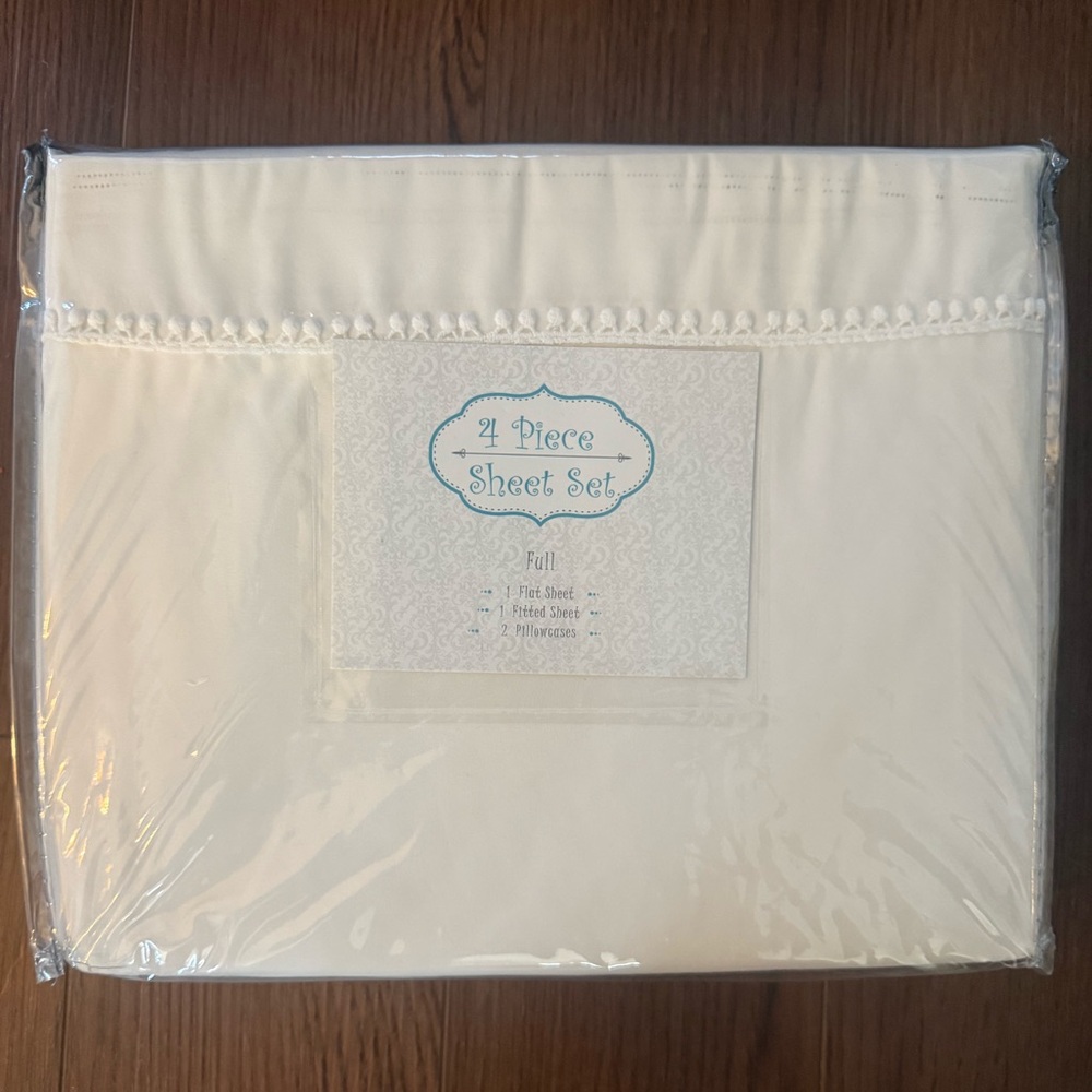 NIP Full Size 4 Piece Sheet Set, Ivory White, Pompom Edging Accents, JCPenney